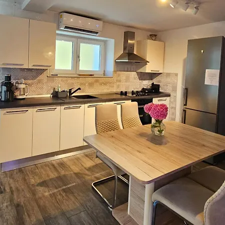 Kokola Apartman